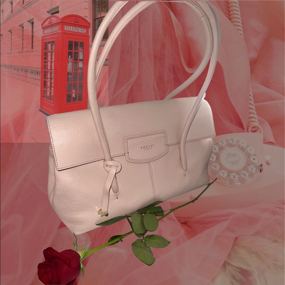 RADLEY LONDON Bags 7 Radley London Pebble Leather Shoulder Bag